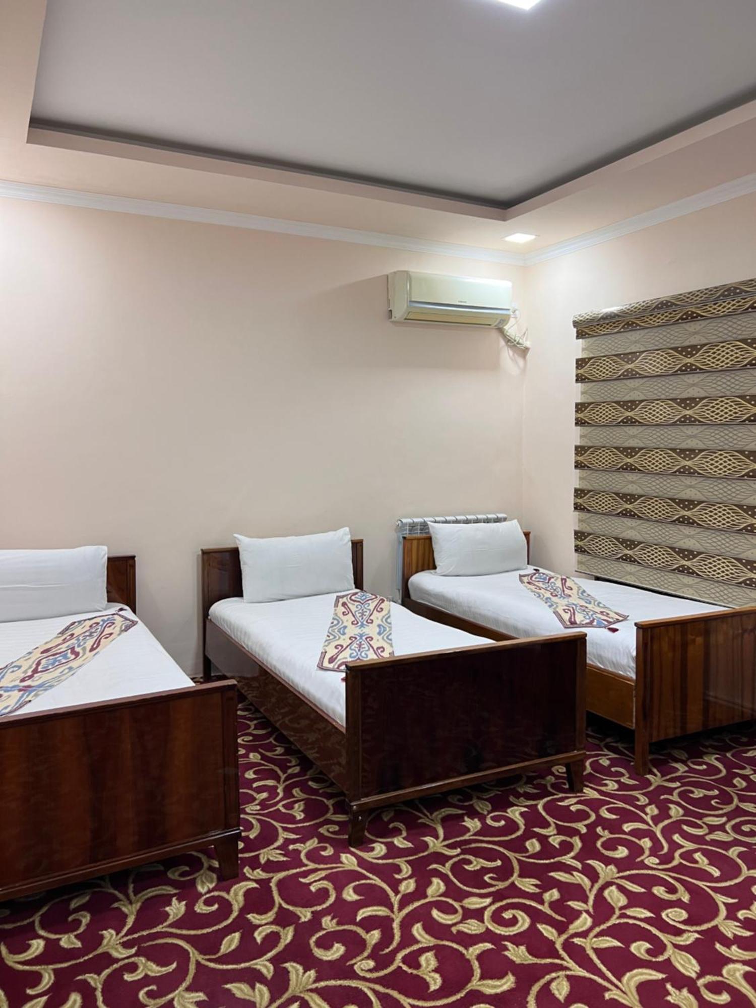 Uzbegim Family Guest House Bucara Quarto foto